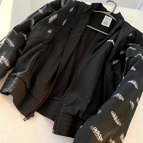 Adidas Windbreaker - Picture 1 of 5